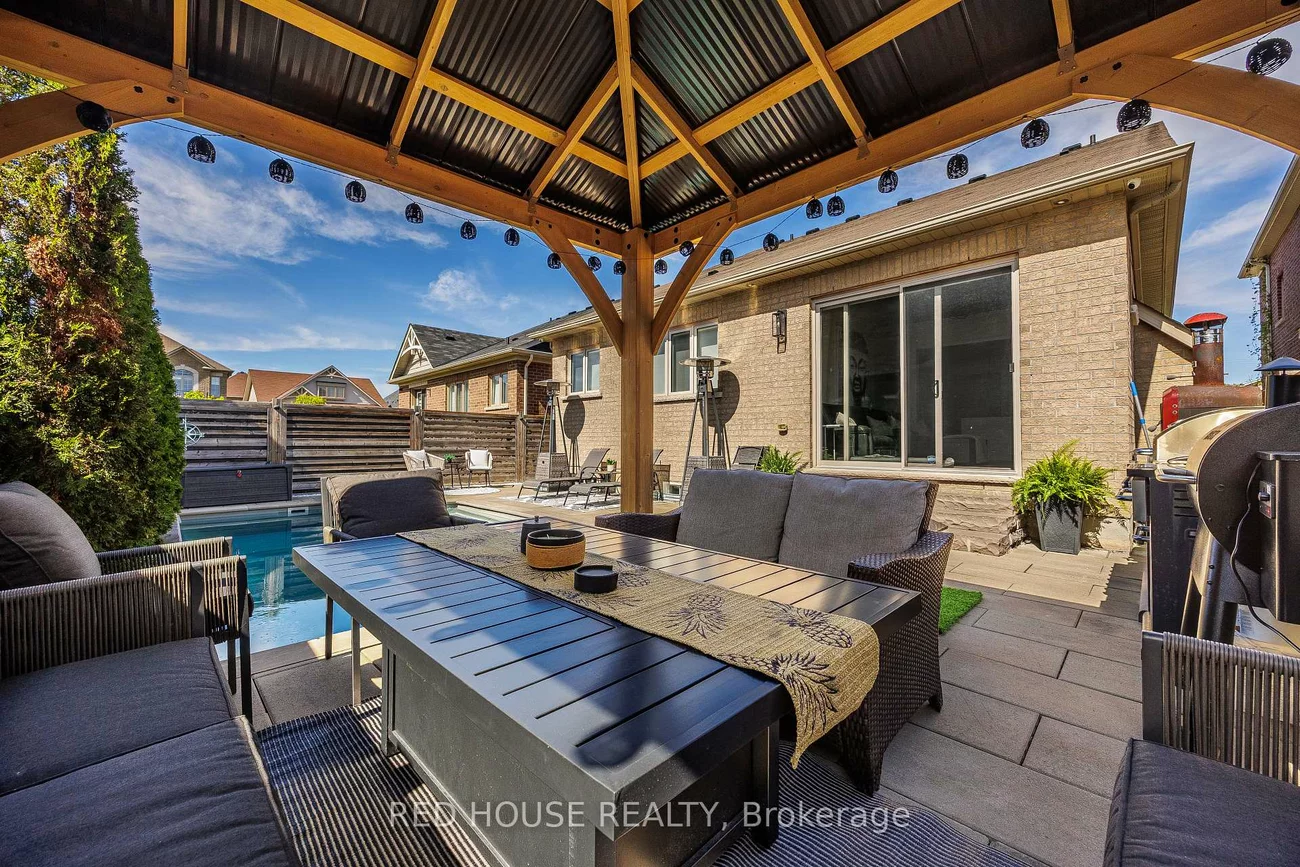 74, Mcdonnell, Bradford, Bradford West Gwillimbury