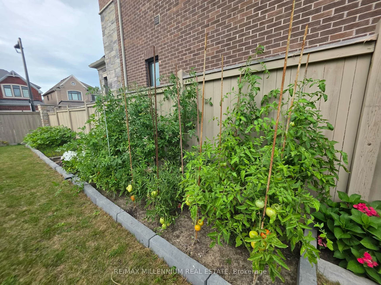 845, Langford, Bradford, Bradford West Gwillimbury