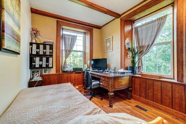 3930, Yonge, Rural Bradford West Gwillimbury, Bradford West Gwillimbury