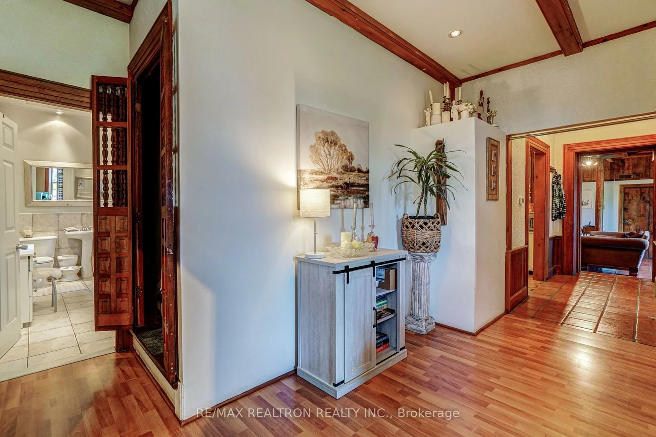 3930, Yonge, Rural Bradford West Gwillimbury, Bradford West Gwillimbury