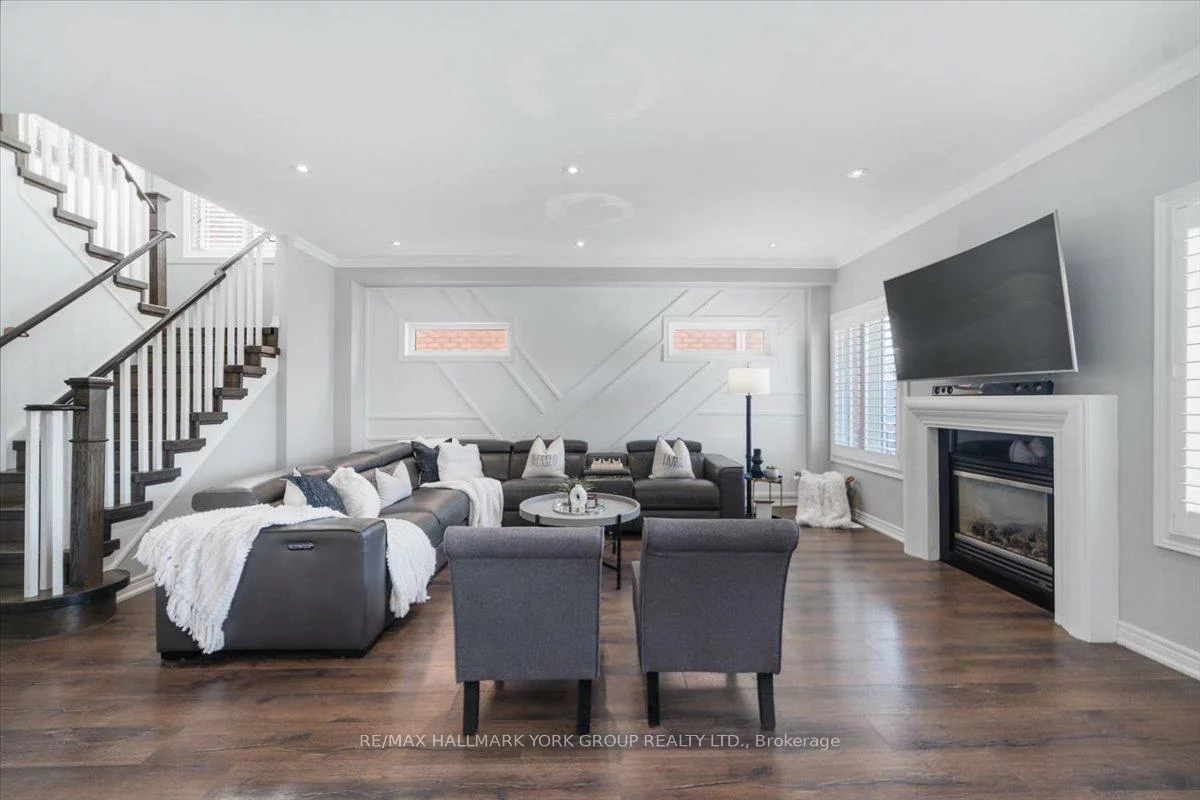 28, West Park, Bradford, Bradford West Gwillimbury