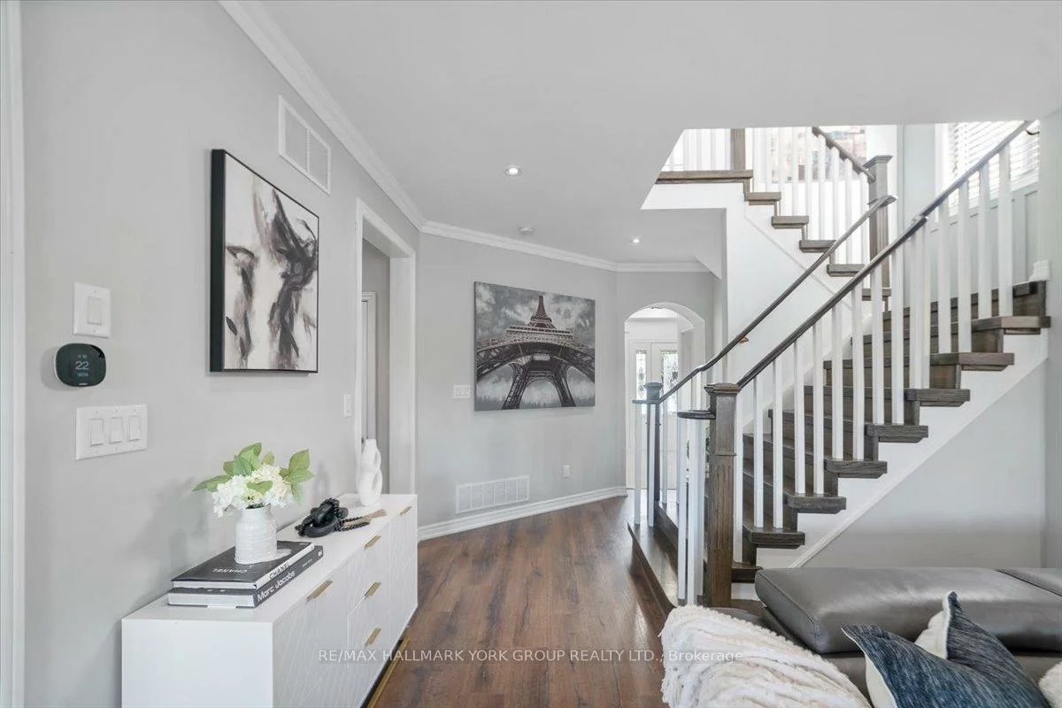 28, West Park, Bradford, Bradford West Gwillimbury