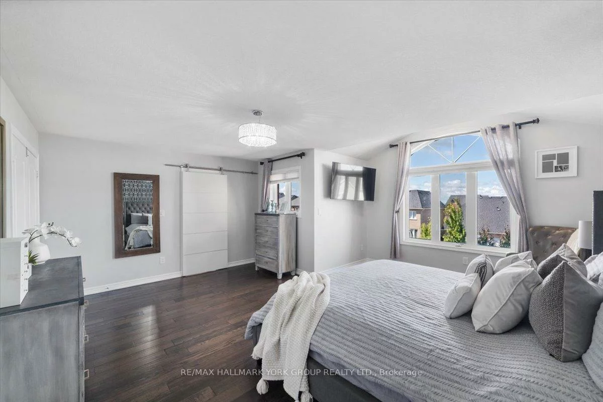 28, West Park, Bradford, Bradford West Gwillimbury