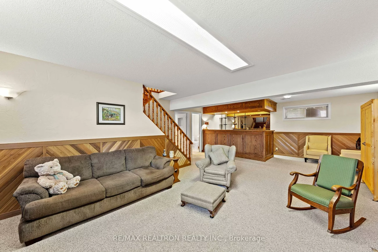 593, Simcoe, Bradford, Bradford West Gwillimbury