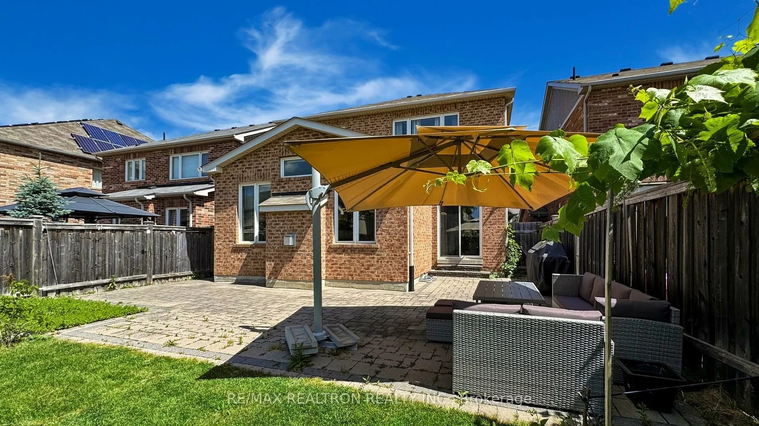 35, Amberwing, Bradford, Bradford West Gwillimbury