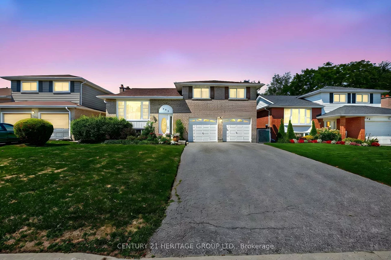 392, Colborne, Bradford, Bradford West Gwillimbury