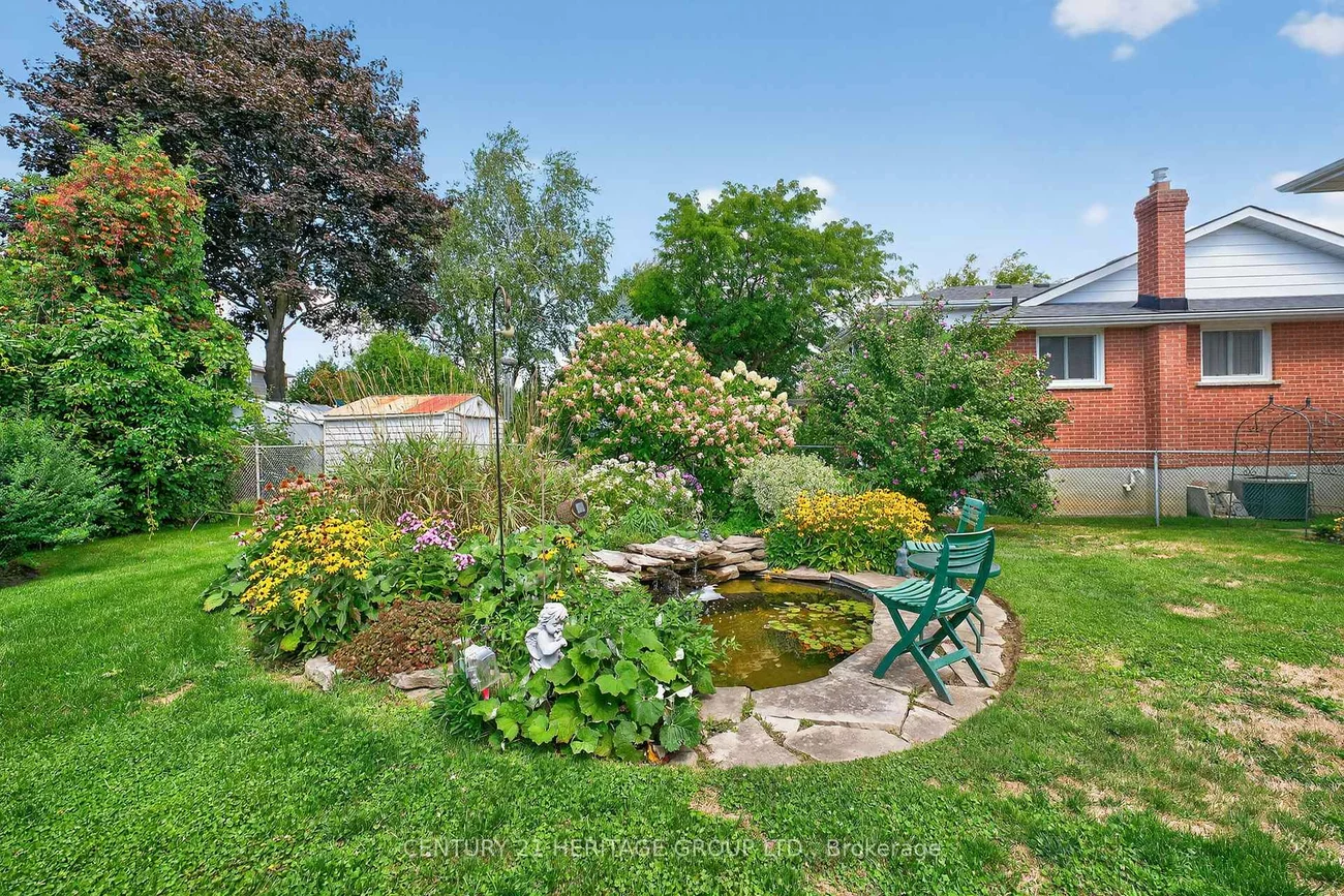 392, Colborne, Bradford, Bradford West Gwillimbury