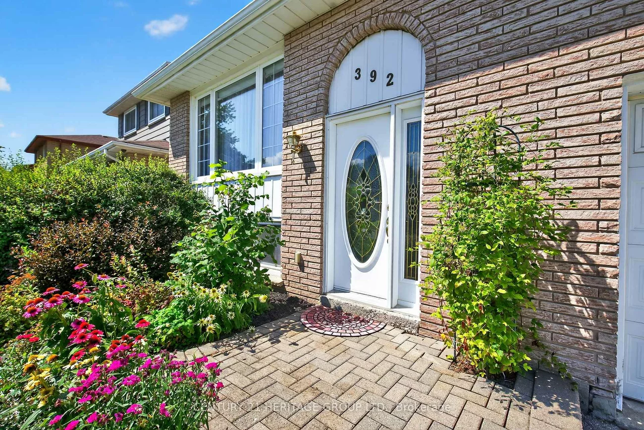 392, Colborne, Bradford, Bradford West Gwillimbury