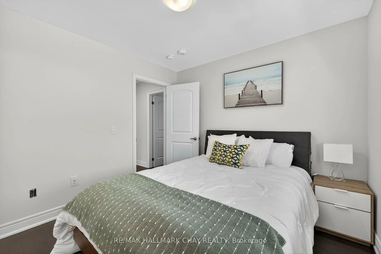 1029, Langford, Bradford, Bradford West Gwillimbury