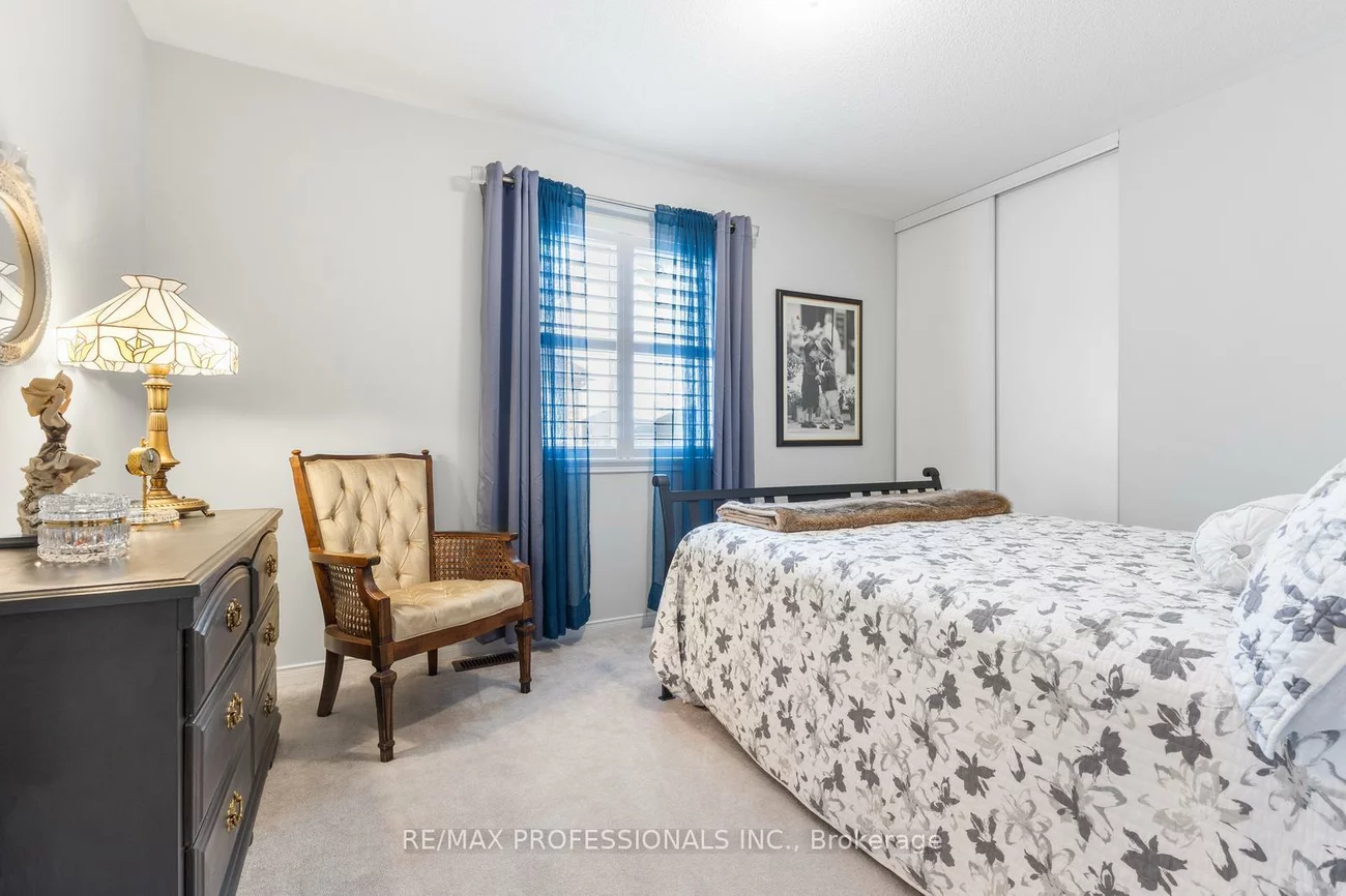 25, Liberty, Bradford, Bradford West Gwillimbury