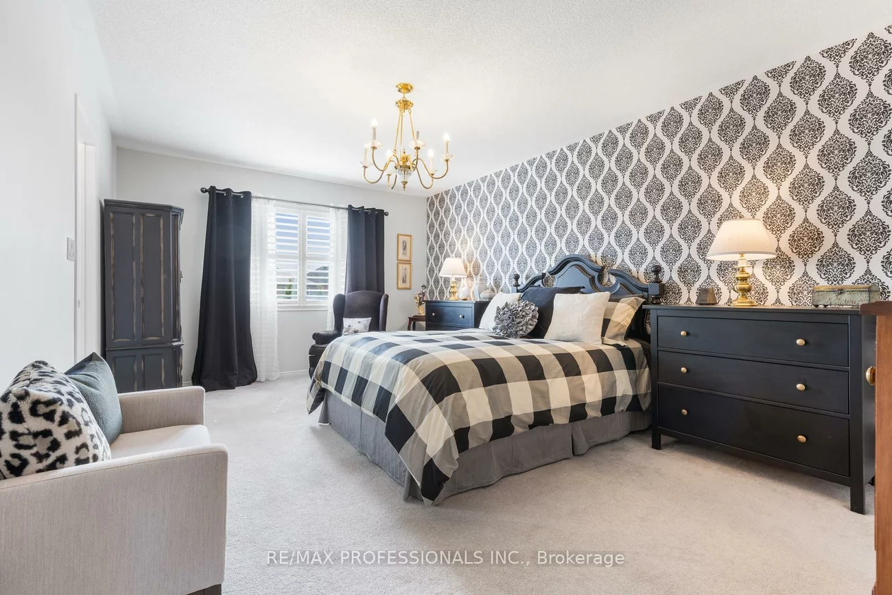 25, Liberty, Bradford, Bradford West Gwillimbury