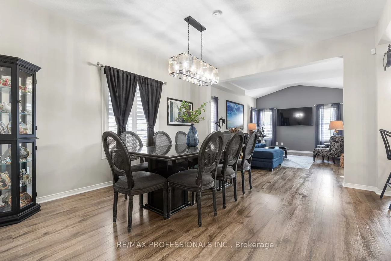 25, Liberty, Bradford, Bradford West Gwillimbury