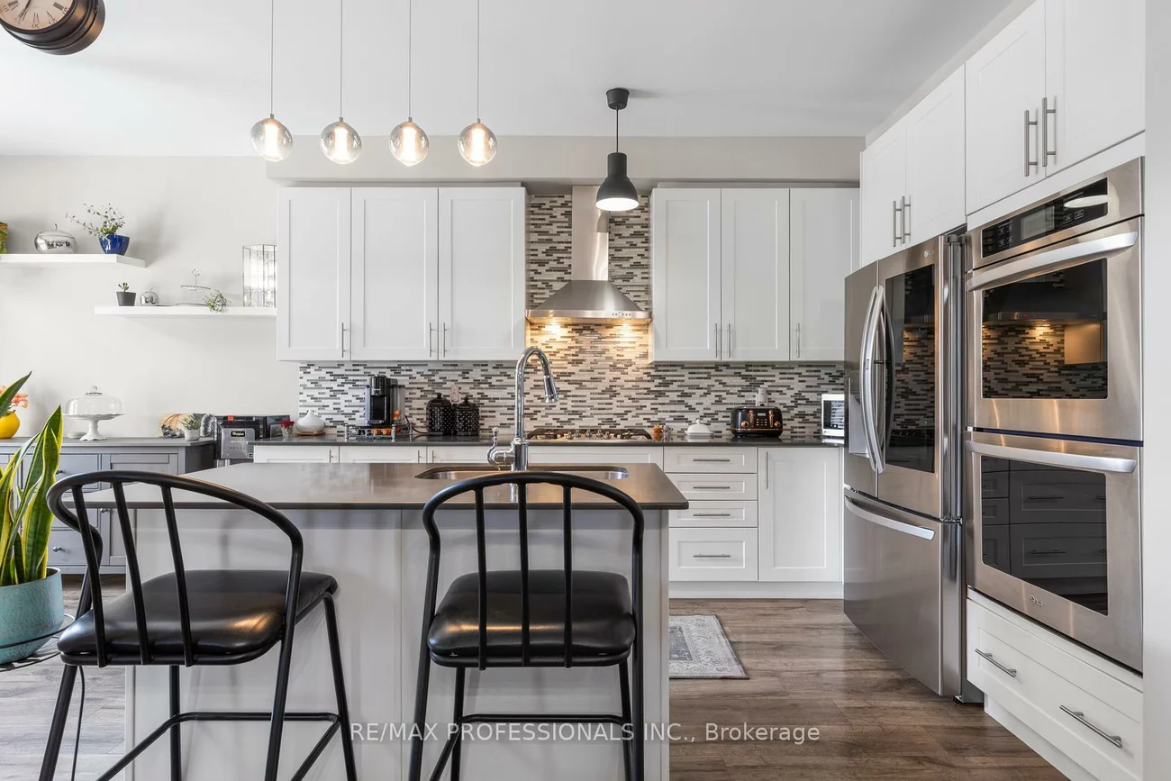 25, Liberty, Bradford, Bradford West Gwillimbury