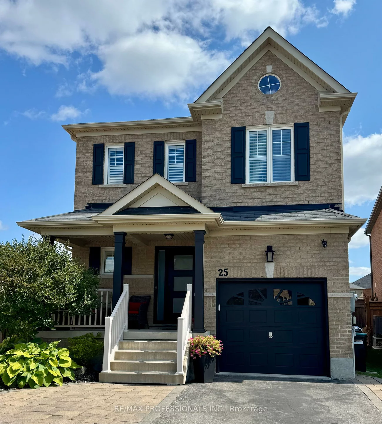 25, Liberty, Bradford, Bradford West Gwillimbury