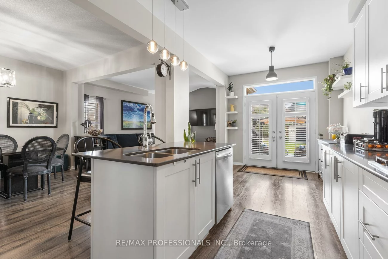 25, Liberty, Bradford, Bradford West Gwillimbury