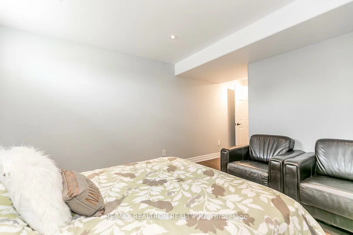 67, Gardiner, Bradford, Bradford West Gwillimbury