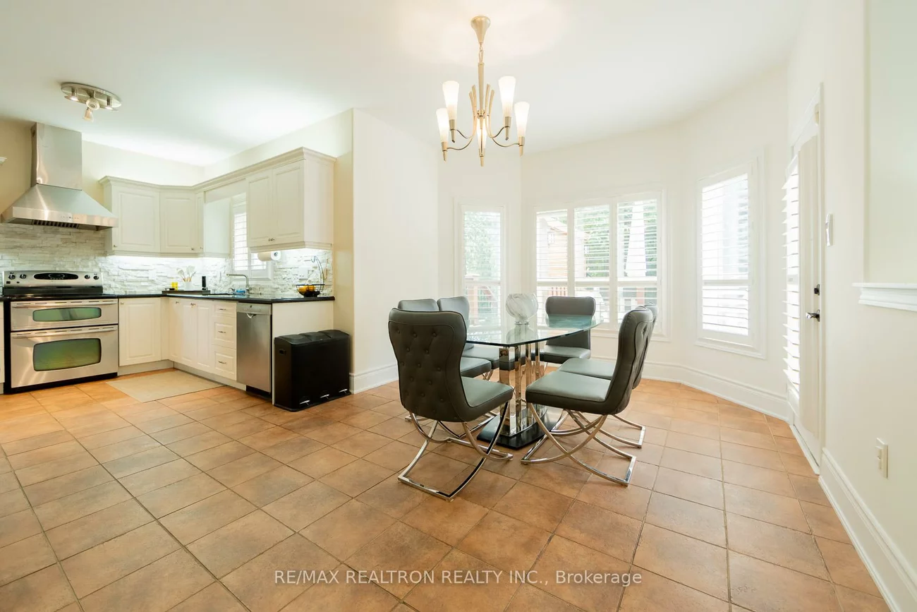 67, Gardiner, Bradford, Bradford West Gwillimbury