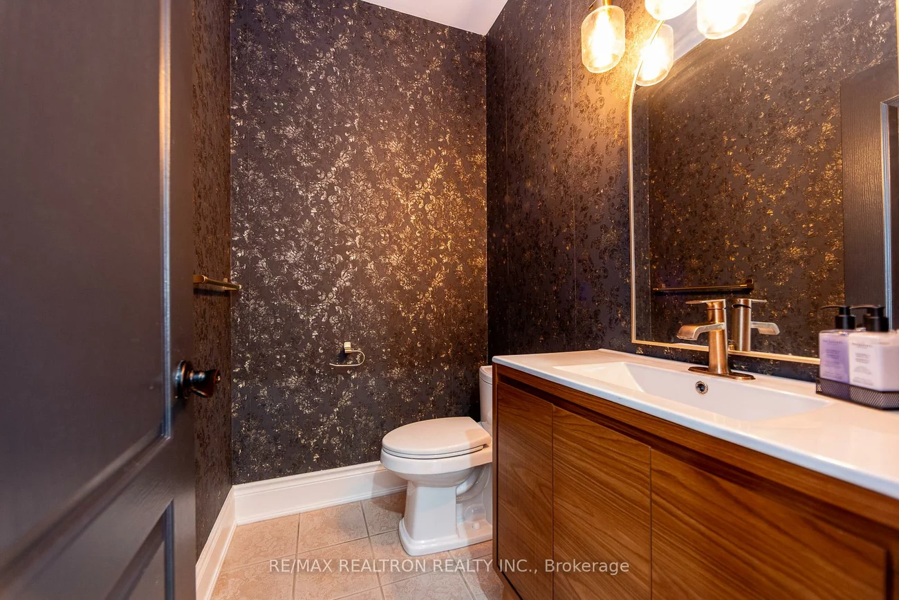 67, Gardiner, Bradford, Bradford West Gwillimbury