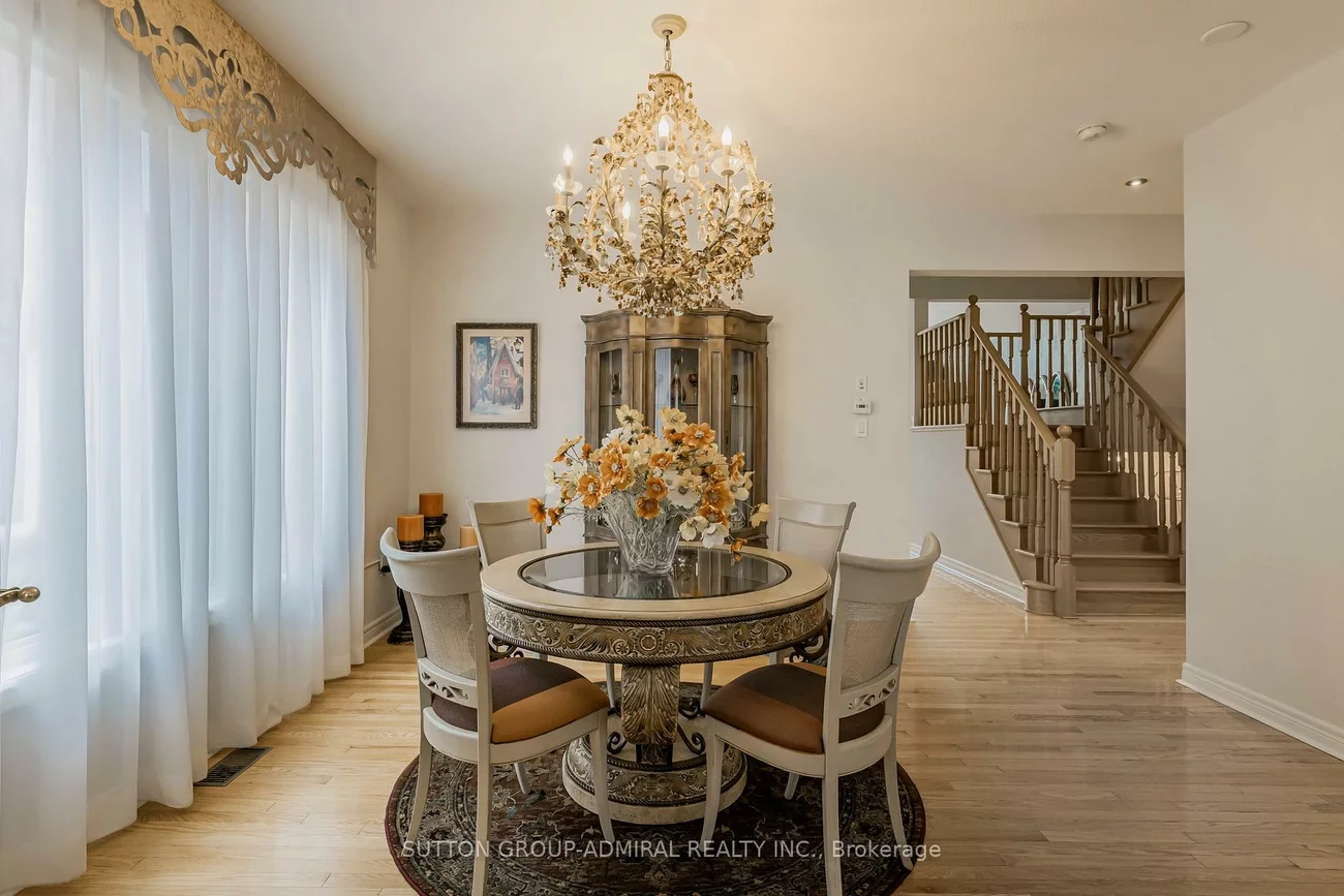 62, Waterton, Bradford, Bradford West Gwillimbury