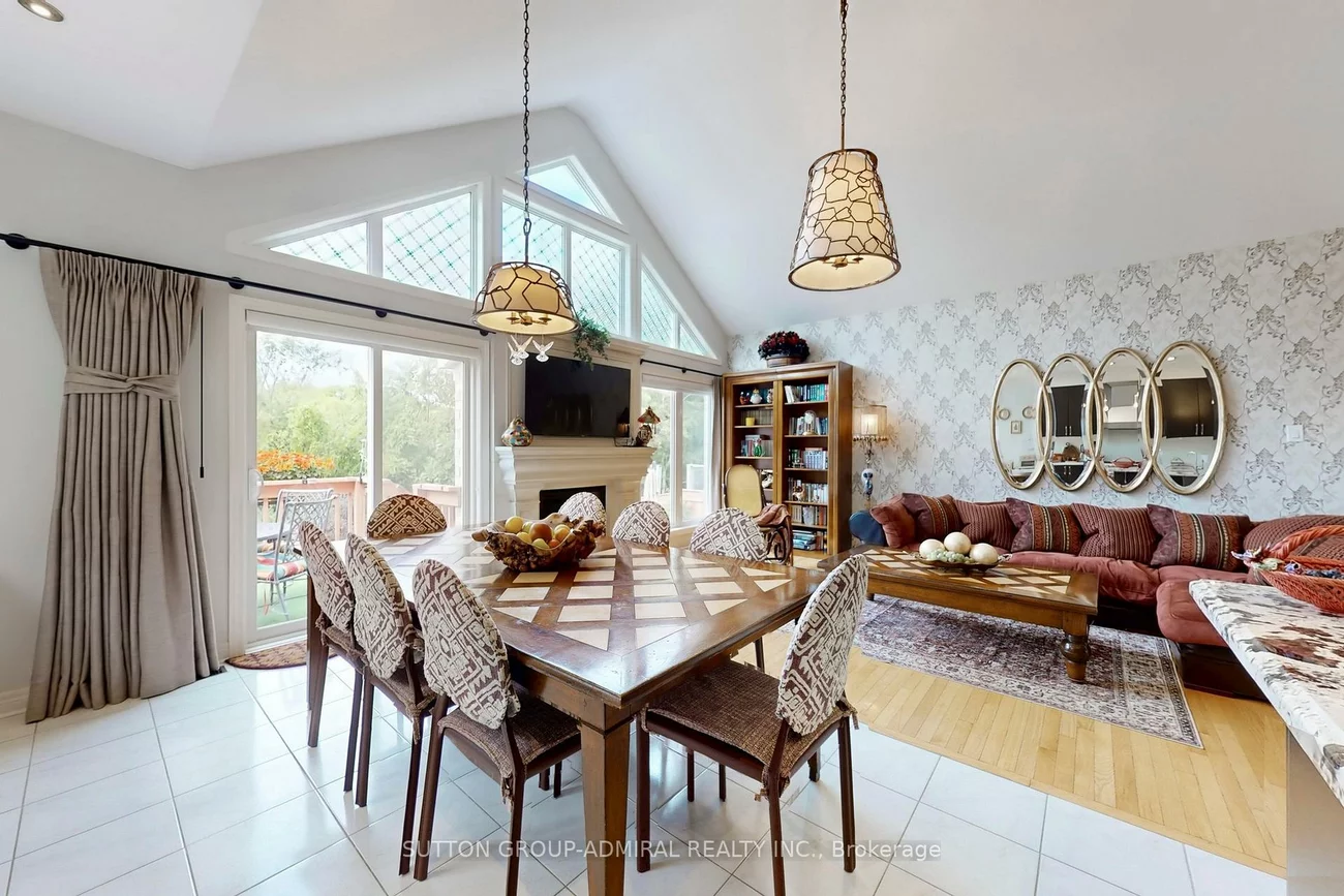 62, Waterton, Bradford, Bradford West Gwillimbury