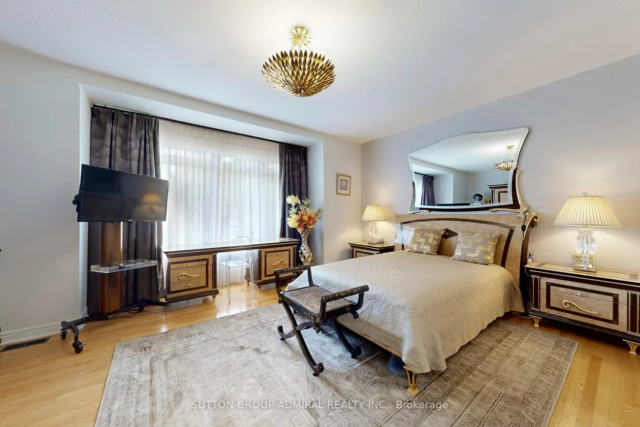 62, Waterton, Bradford, Bradford West Gwillimbury