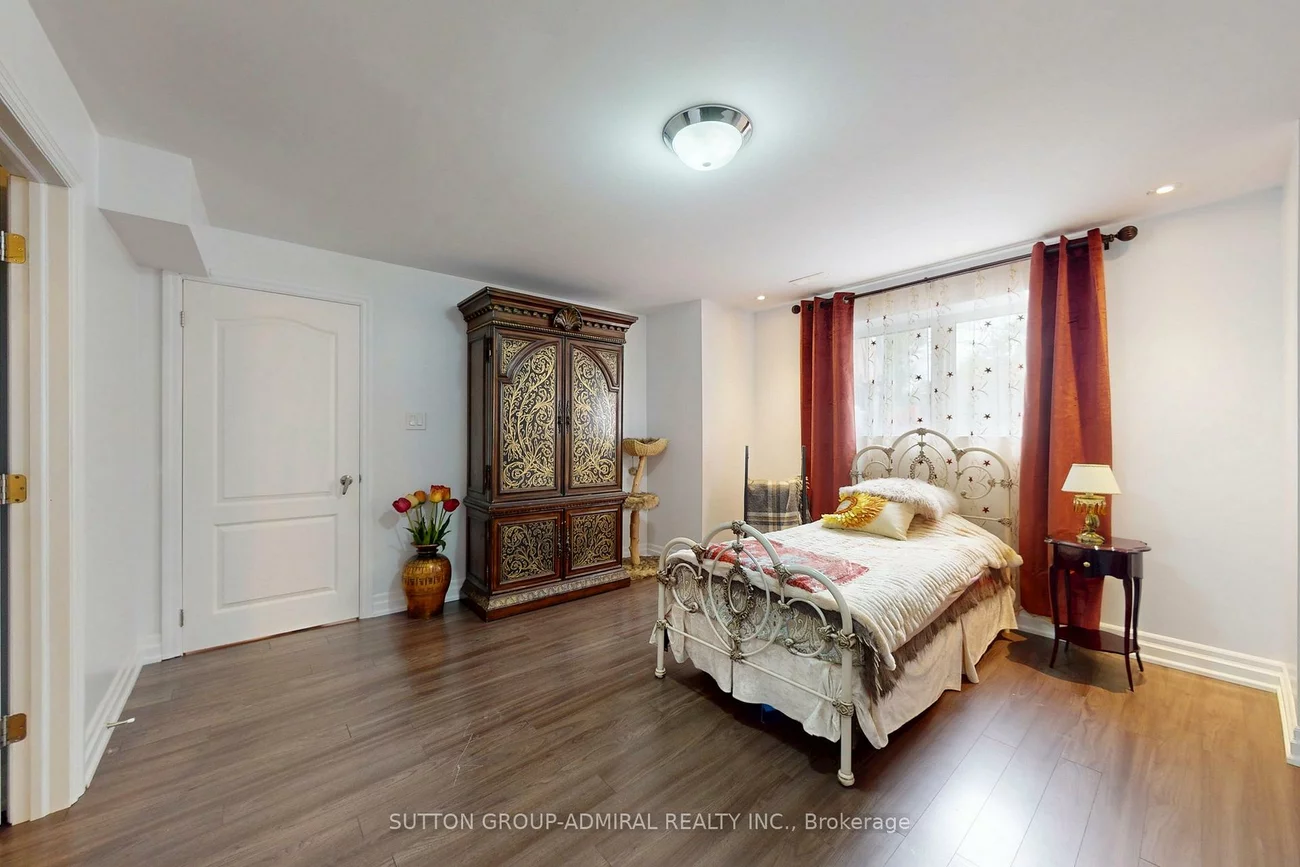 62, Waterton, Bradford, Bradford West Gwillimbury