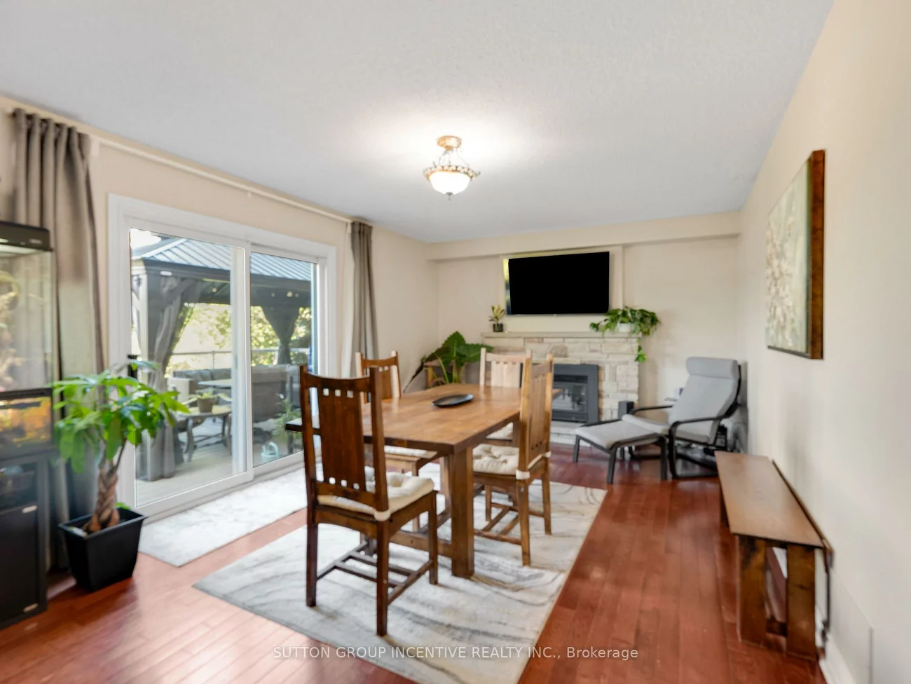 412, Orsi, Bradford, Bradford West Gwillimbury