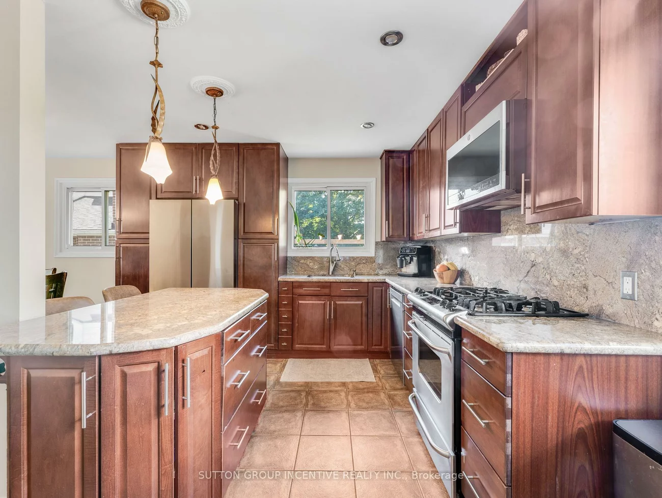 412, Orsi, Bradford, Bradford West Gwillimbury