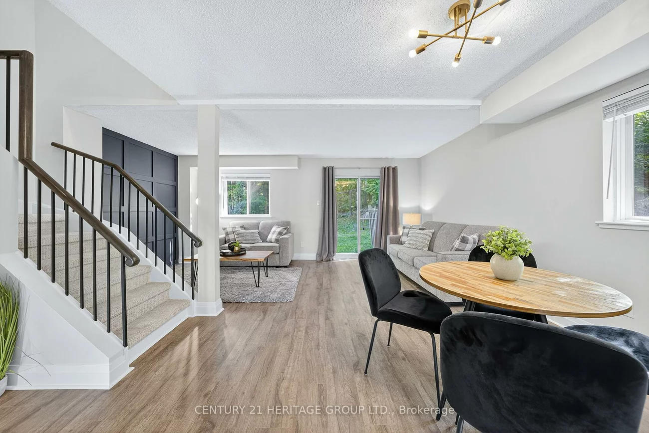 90, Gibson, Bradford, Bradford West Gwillimbury