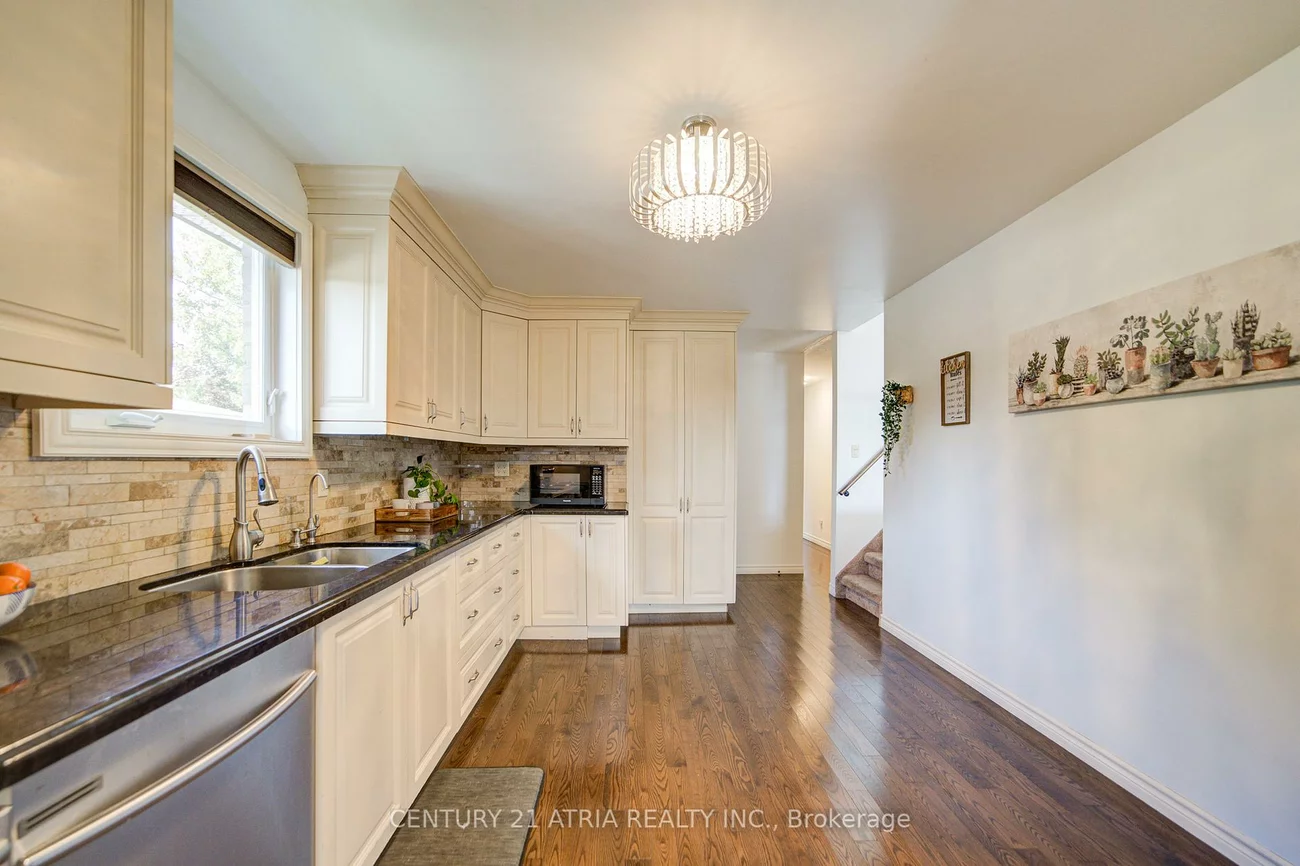 115, Ondrey, Bradford, Bradford West Gwillimbury