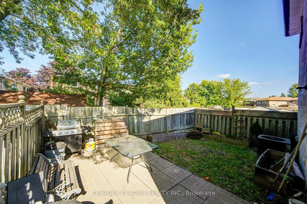 115, Ondrey, Bradford, Bradford West Gwillimbury