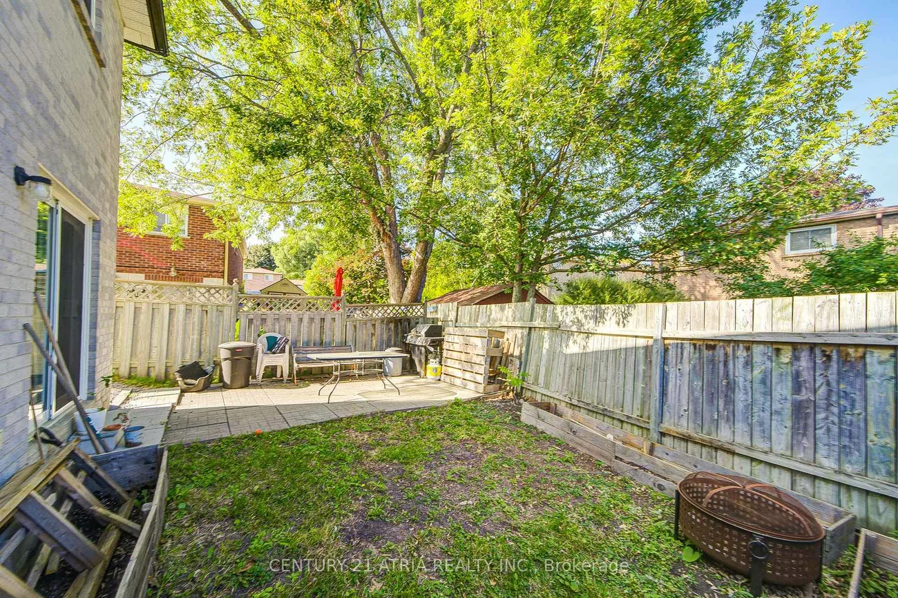 115, Ondrey, Bradford, Bradford West Gwillimbury