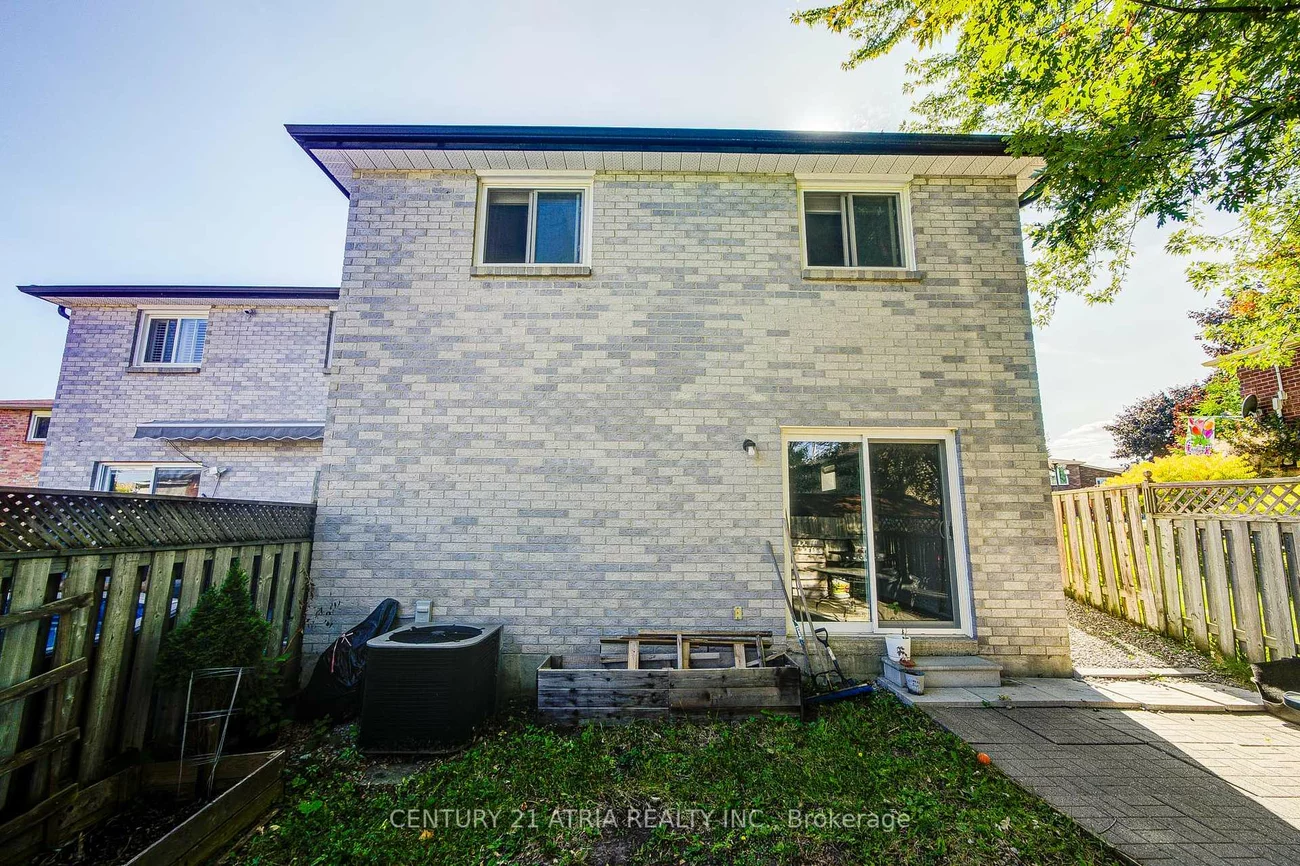 115, Ondrey, Bradford, Bradford West Gwillimbury