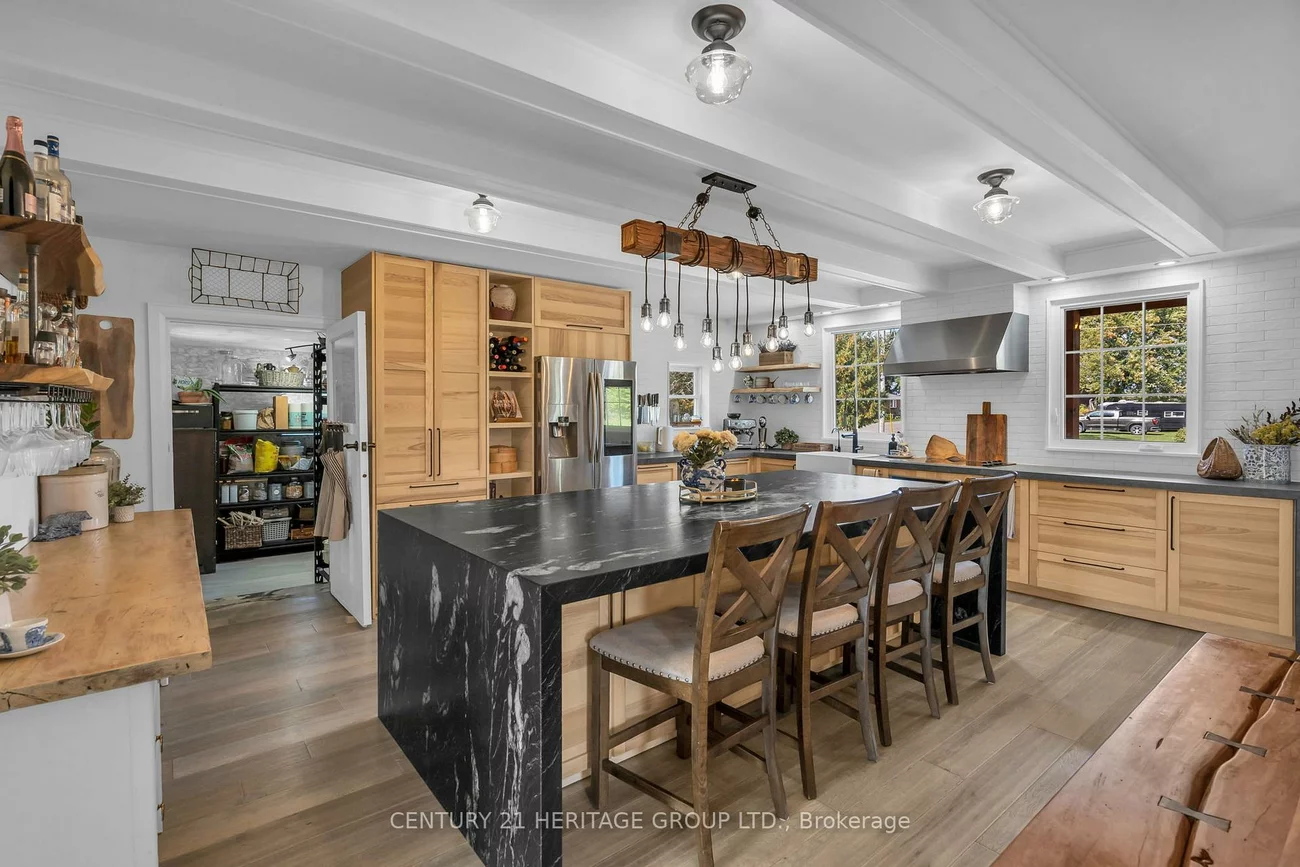 4235, 4th, Rural Bradford West Gwillimbury, Bradford West Gwillimbury