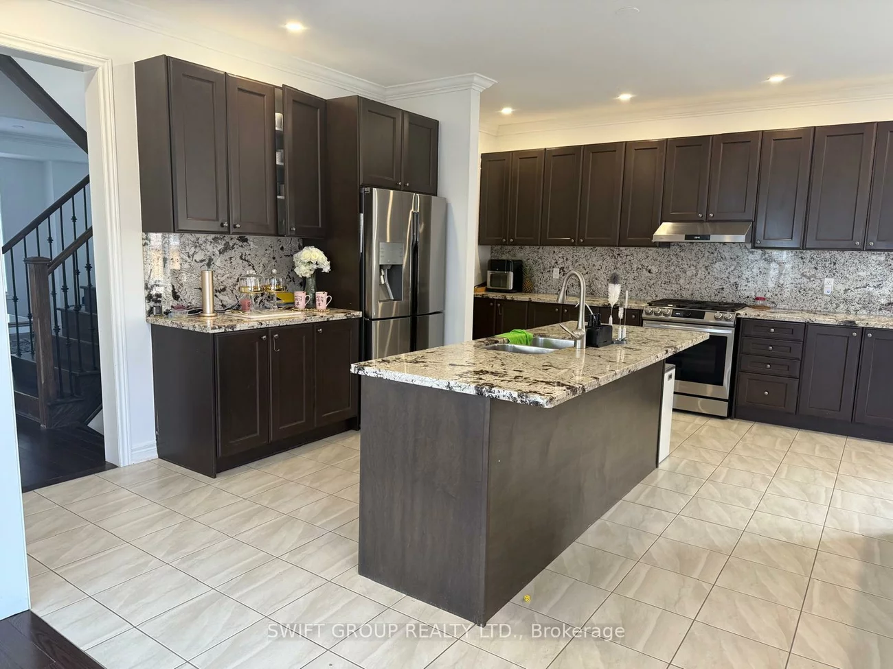 147, Mccann, Bradford, Bradford West Gwillimbury