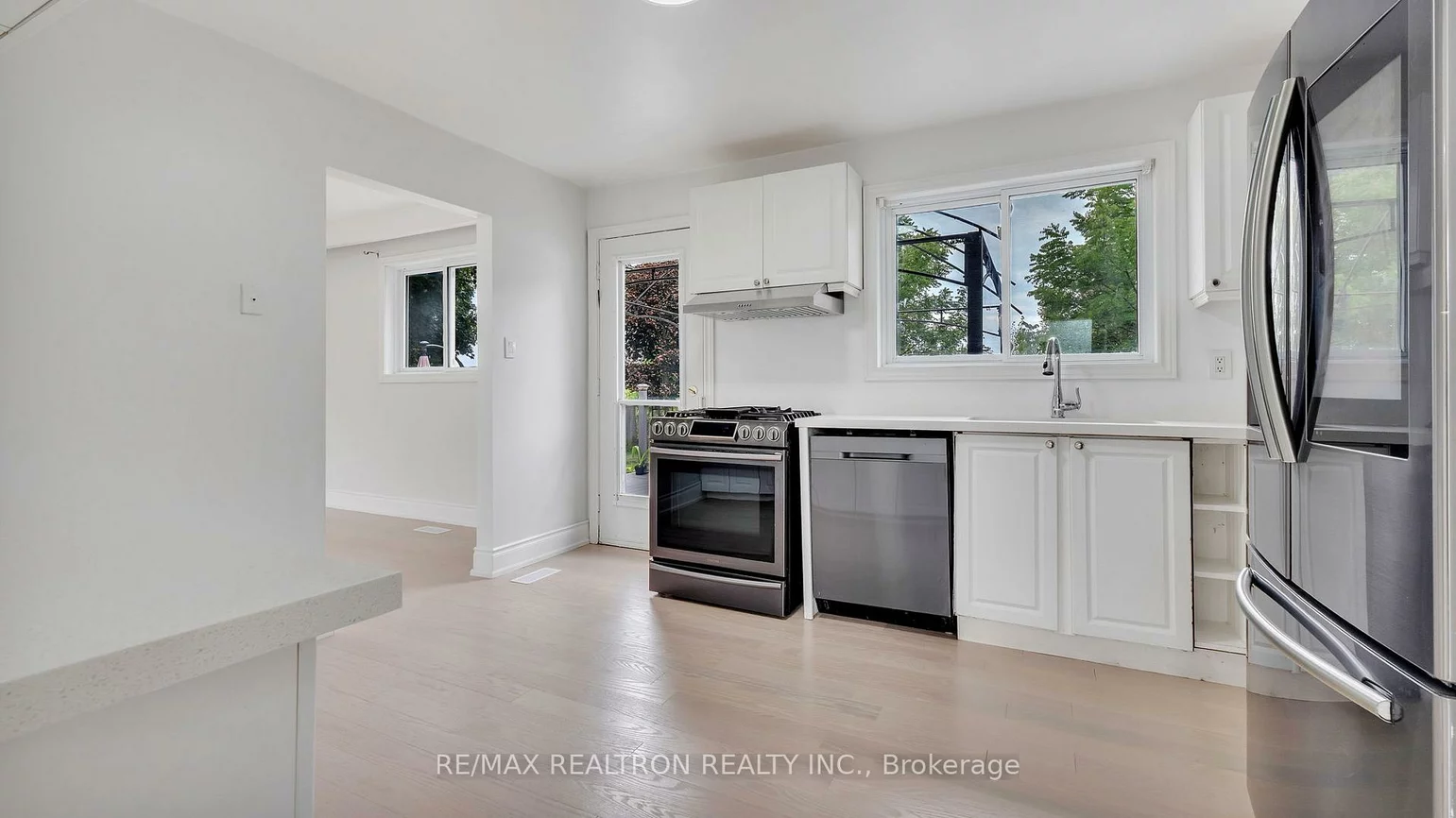 20, Lallien, Bond Head, Bradford West Gwillimbury
