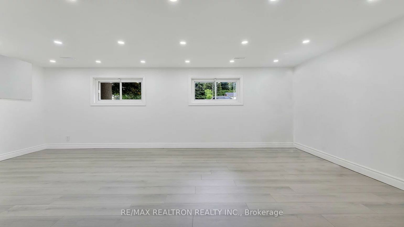 20, Lallien, Bond Head, Bradford West Gwillimbury
