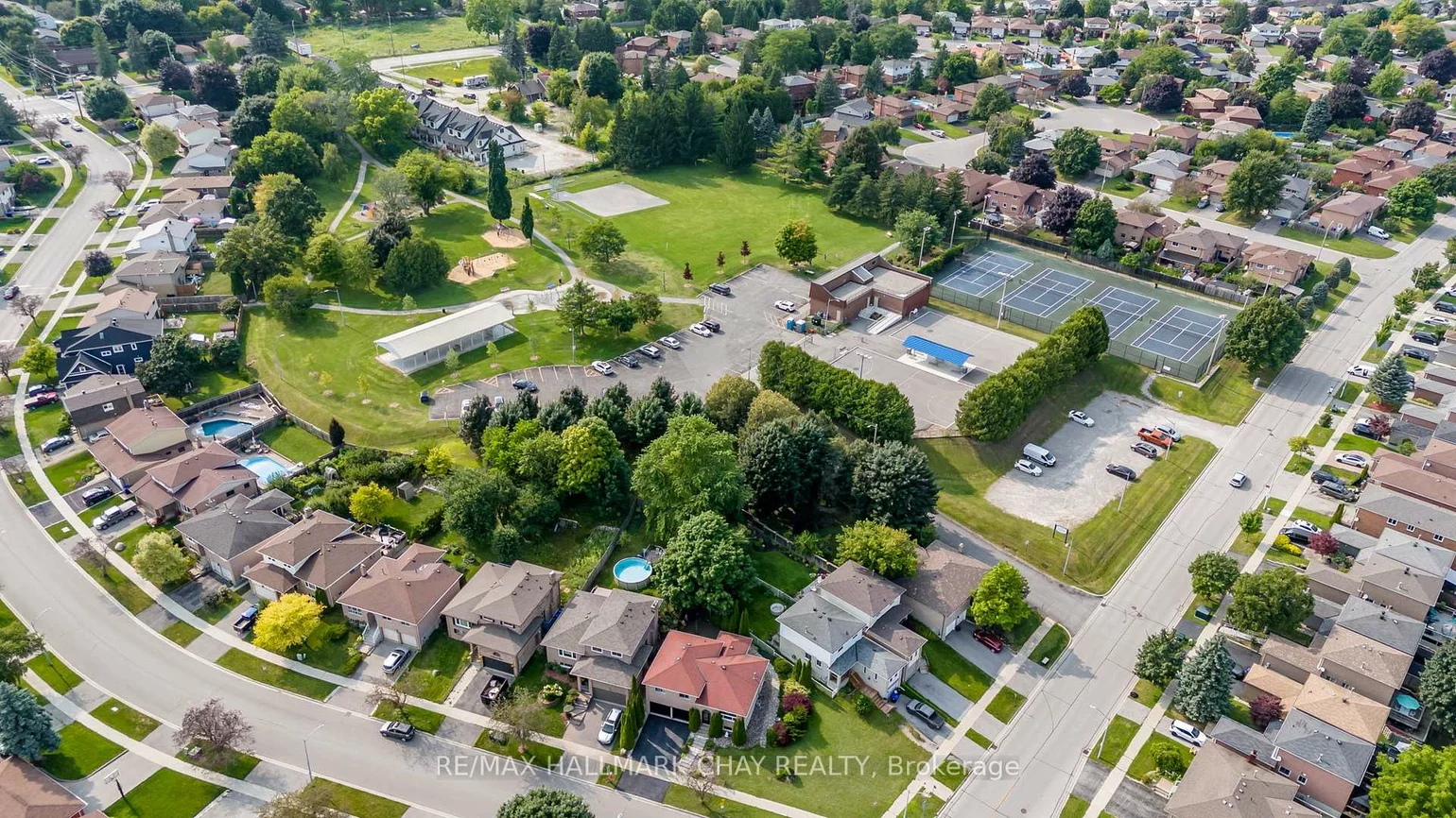 216, Colborne, Bradford, Bradford West Gwillimbury