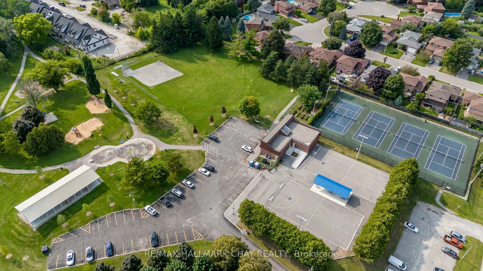 216, Colborne, Bradford, Bradford West Gwillimbury