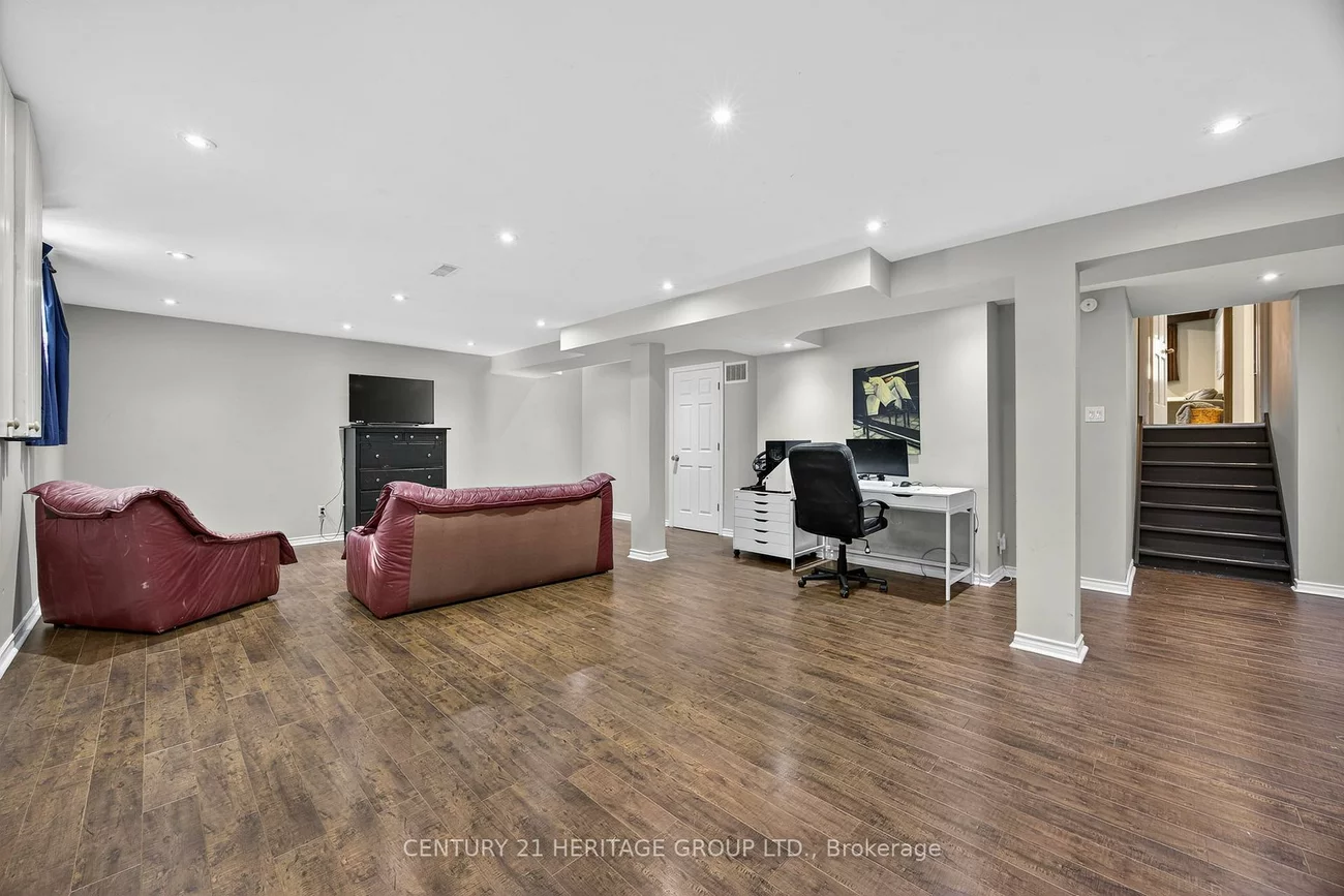 83, Fletcher, Bradford, Bradford West Gwillimbury