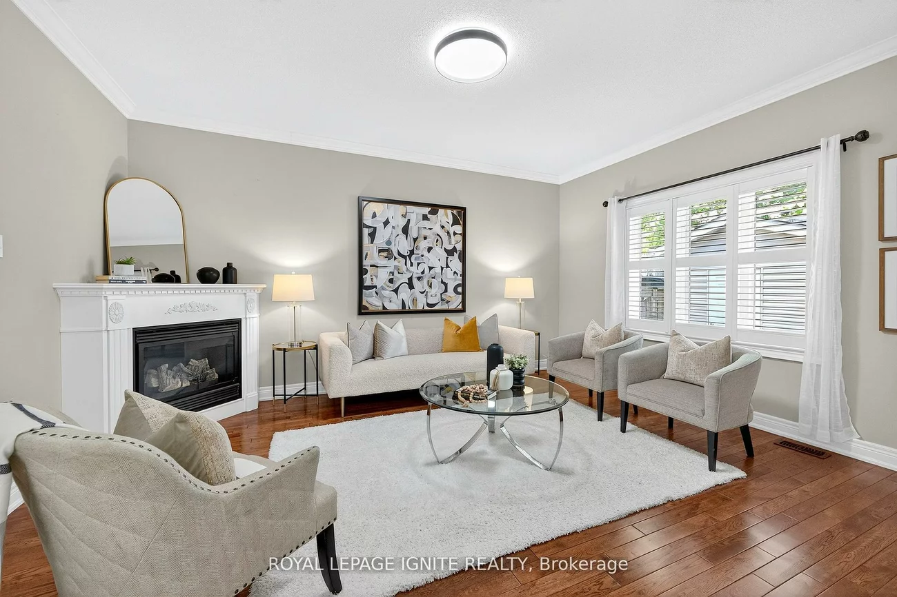 95, Chelsea, Bradford, Bradford West Gwillimbury