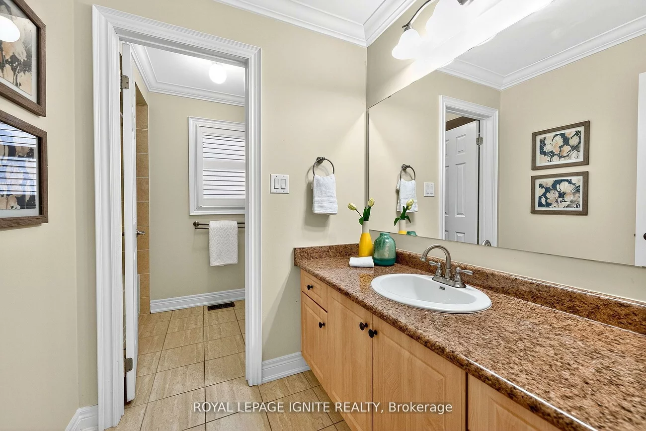 95, Chelsea, Bradford, Bradford West Gwillimbury