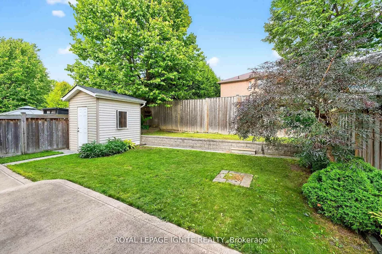 95, Chelsea, Bradford, Bradford West Gwillimbury