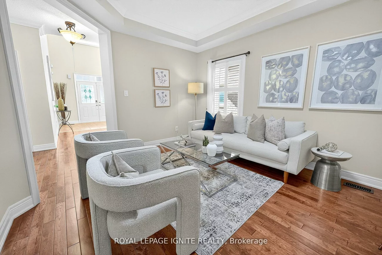 95, Chelsea, Bradford, Bradford West Gwillimbury