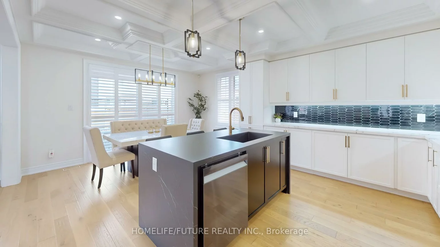 1009, Langford, Bradford, Bradford West Gwillimbury