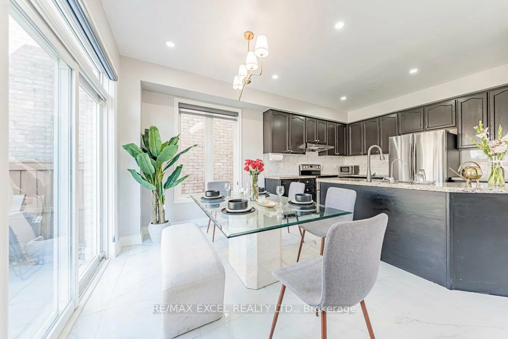 6, Heritage, Bradford, Bradford West Gwillimbury