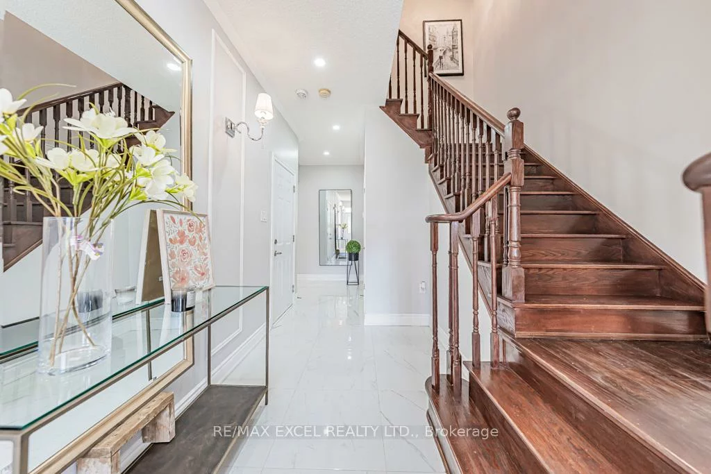 6, Heritage, Bradford, Bradford West Gwillimbury