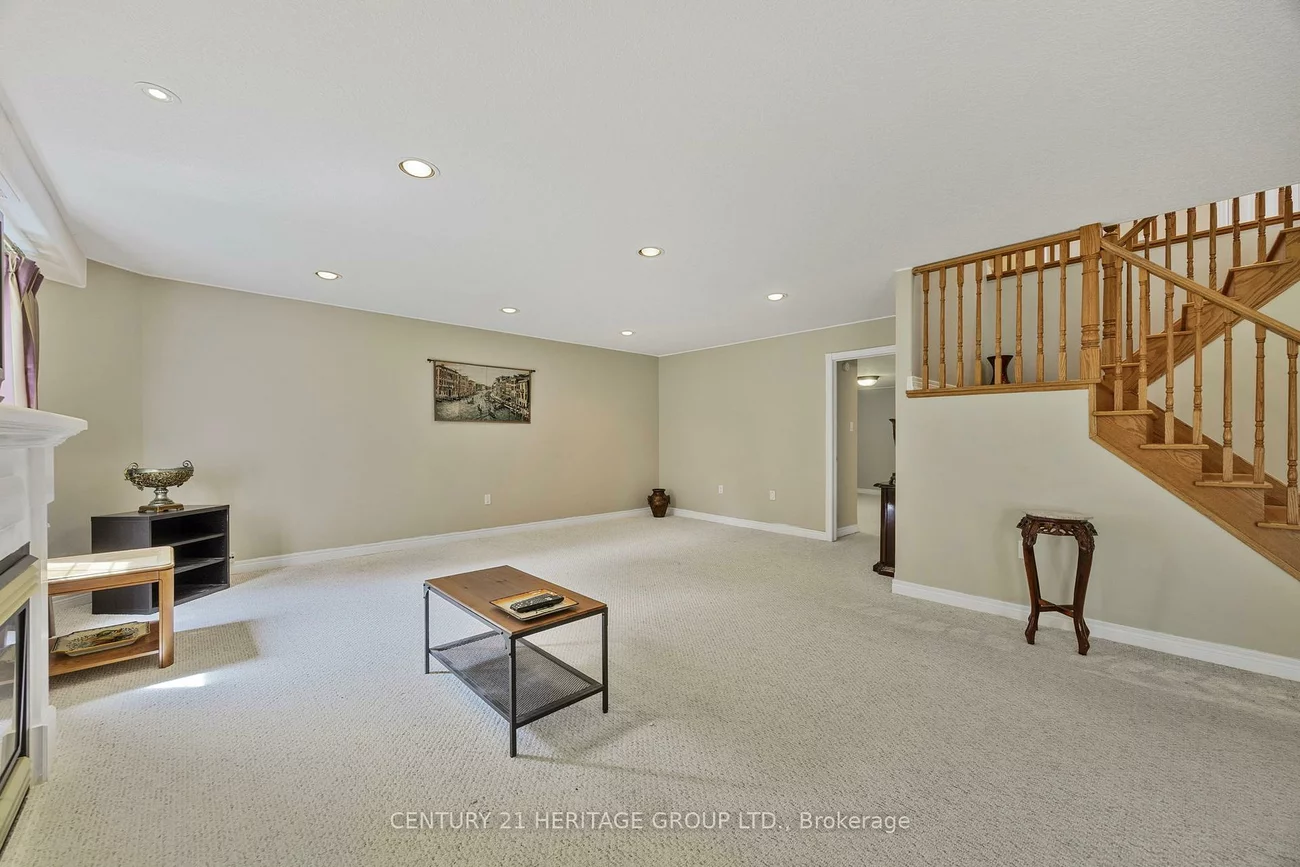 79, Metcalfe, Bradford, Bradford West Gwillimbury