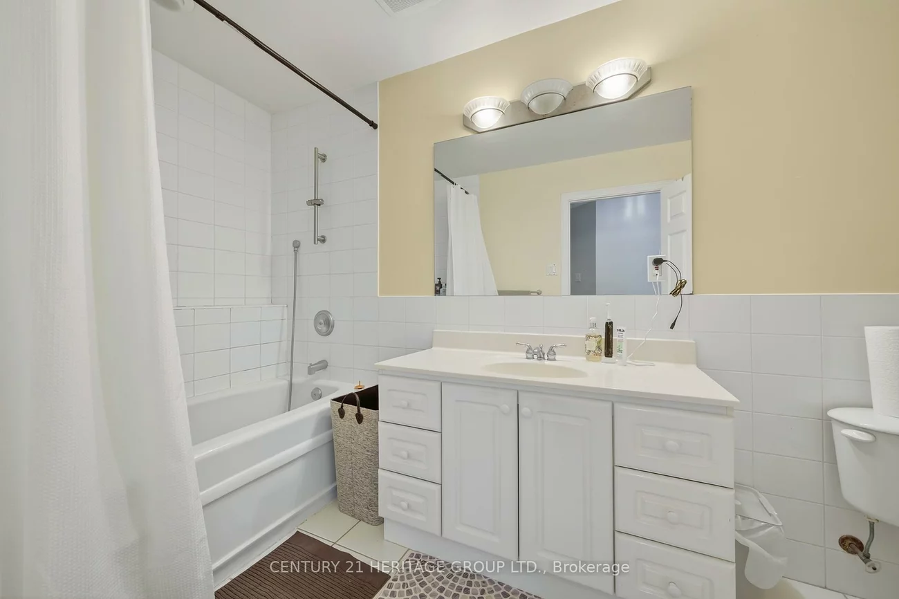 57, David, Bradford, Bradford West Gwillimbury