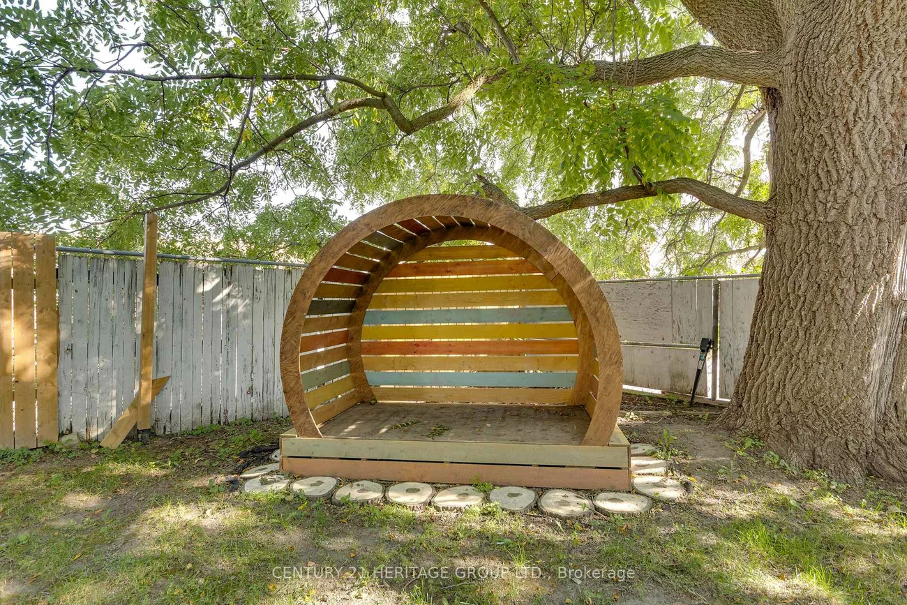 57, David, Bradford, Bradford West Gwillimbury